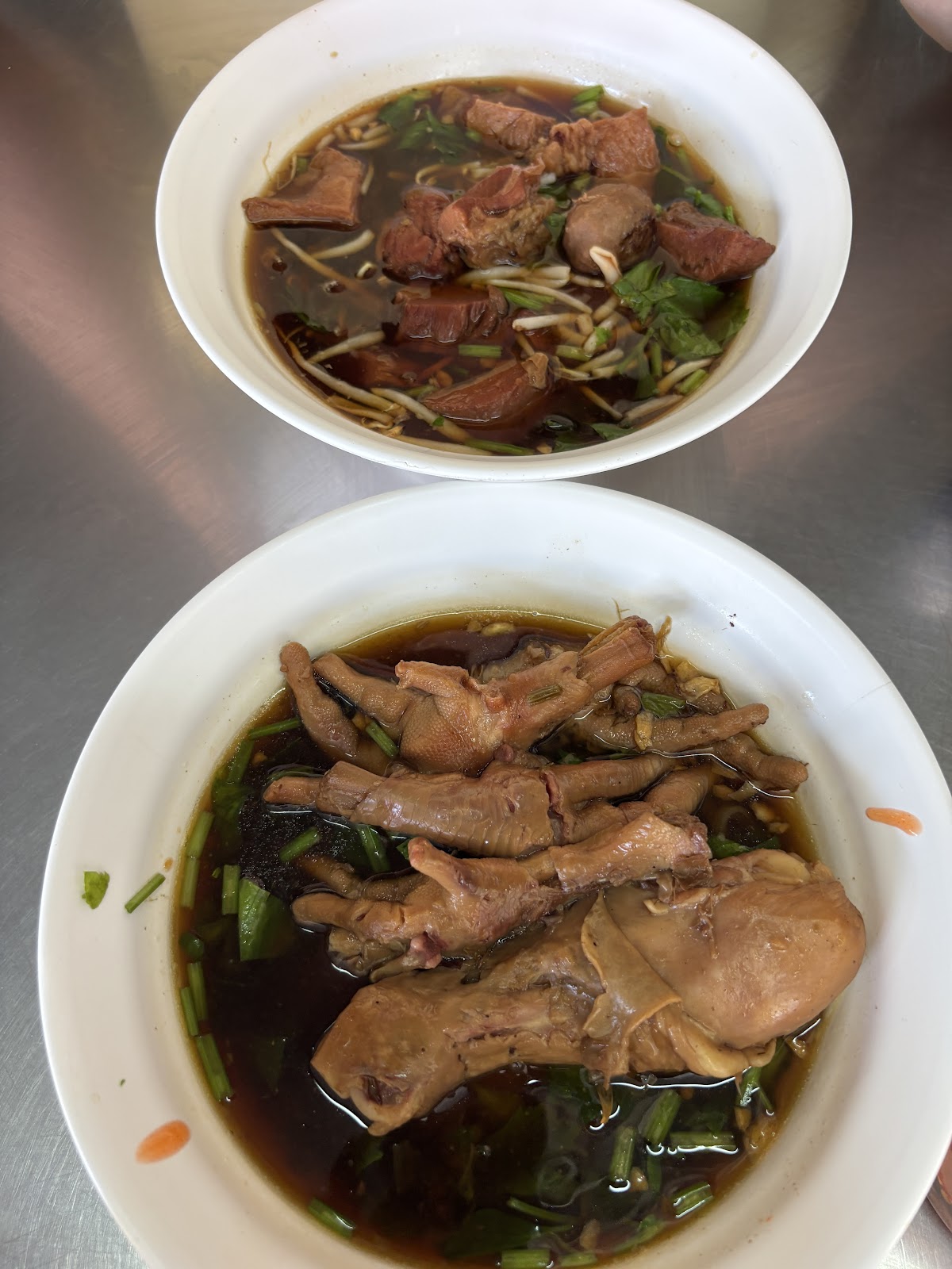 Braised Noodle Soup - บะหมี่เยียวยา